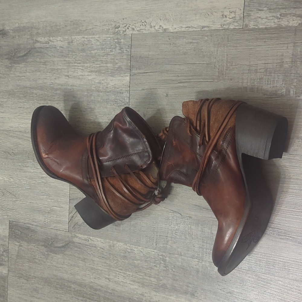 Freebird Casey Boots - Picture 8 of 12